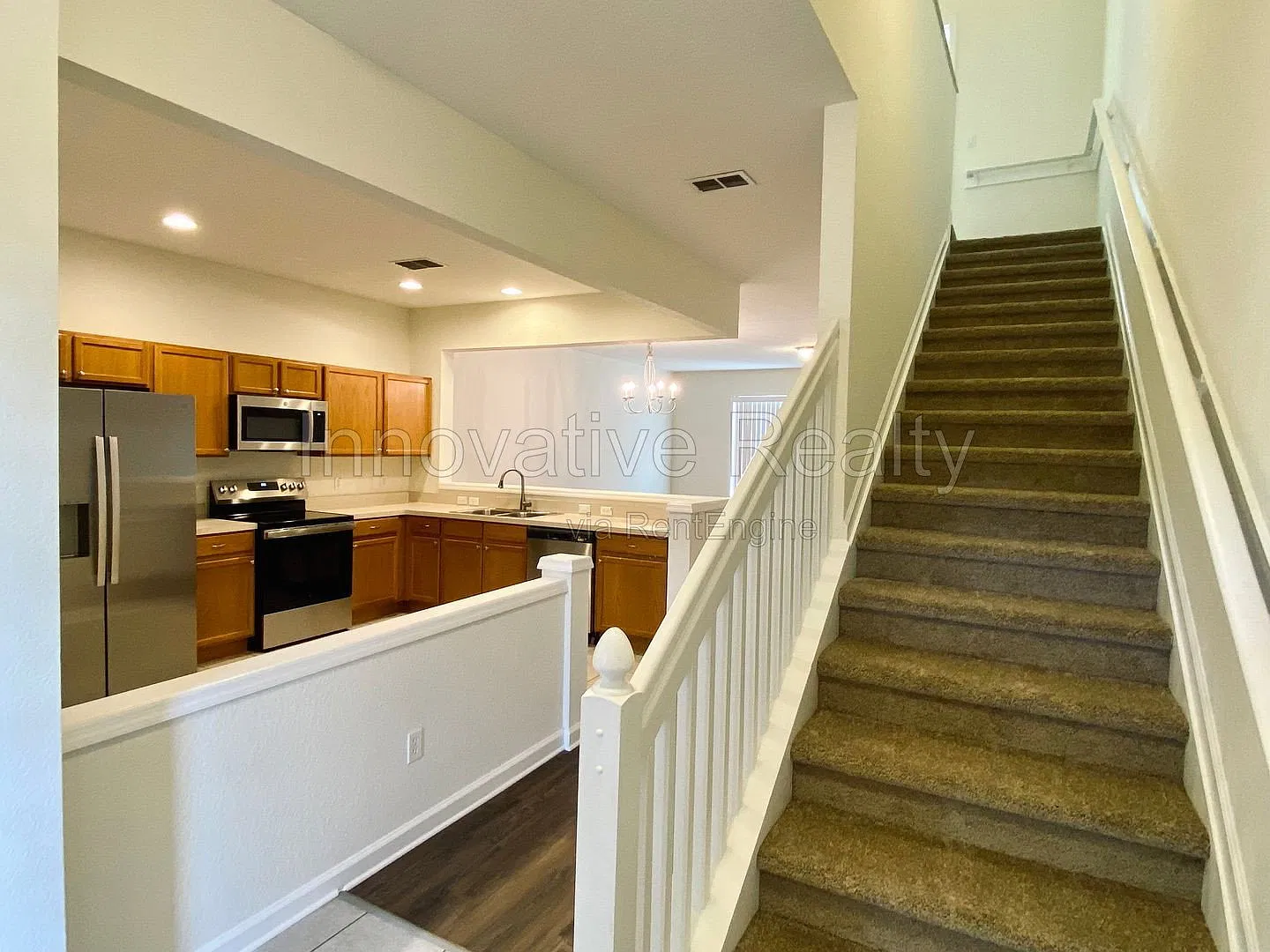 3 bed, 2.5 bath, 1980 sqft, $2,450 — Photo 3