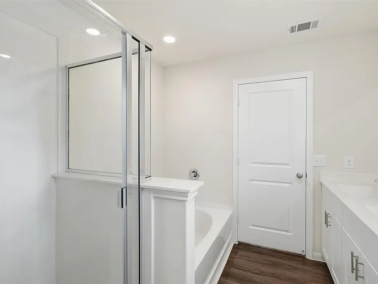 11739 Armadale Dr — Photo 16