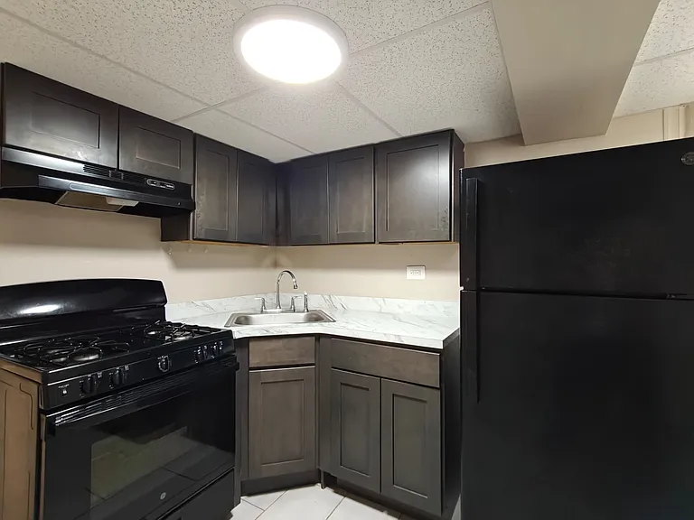 6766 Blakemore St #C1 — Photo 2