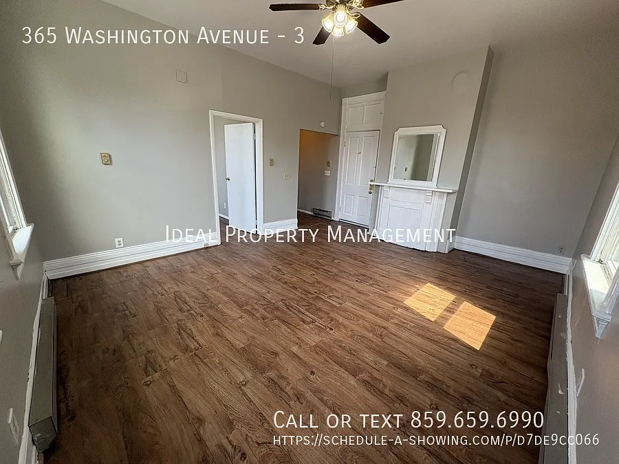 1 bed, $999 — Photo 2