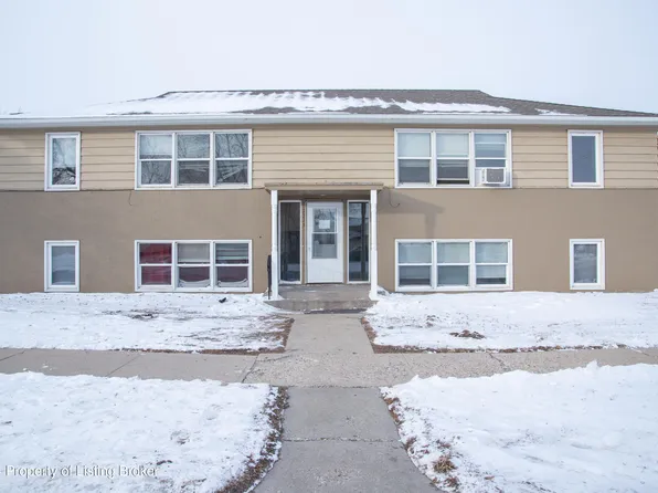 413 18th St W, Williston, ND 58801