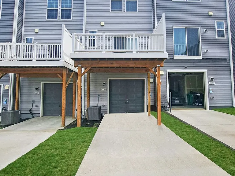 8807 Merriweather Ln — Photo 26
