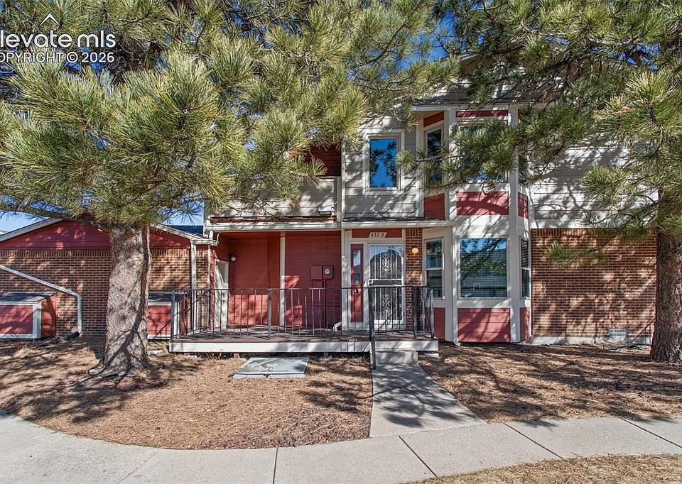 1st image of 432 W Rockrimmon Blvd Unit B