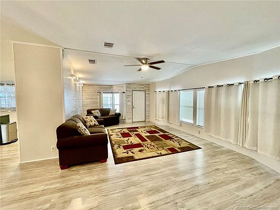 4th image of 16398 SW Two Wood Way
