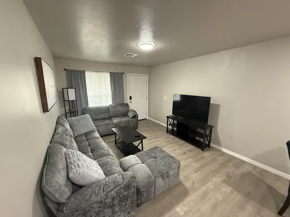 228 N Johnston St, Ada, OK