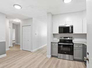 11 Davis Rd APT A5, Acton, MA 01720