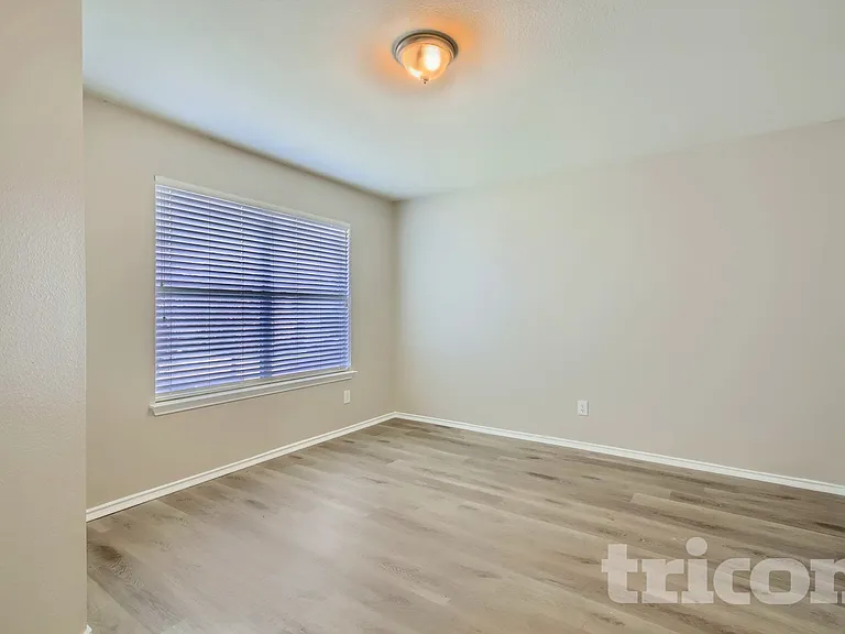 10802 Arabian Sands — Photo 6