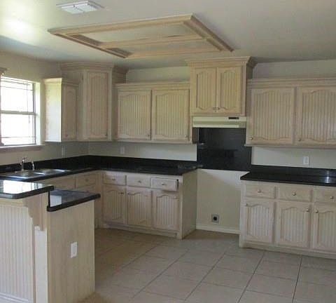 4th image of 2213 Llano Molano Ln