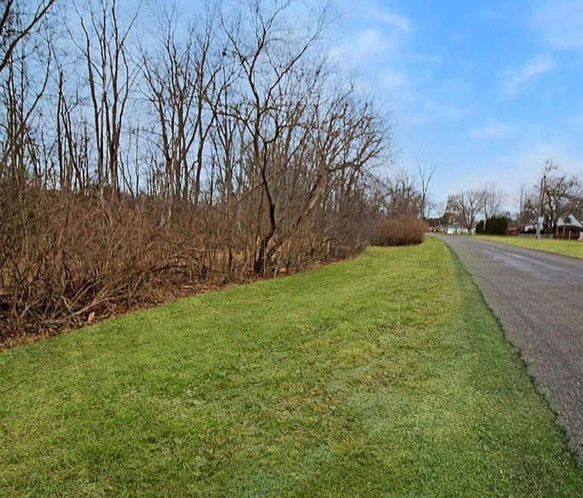 2nd image of 0 Woodruff Rd