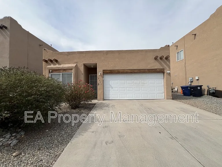 2605 Sarita Ave NW — Photo 17