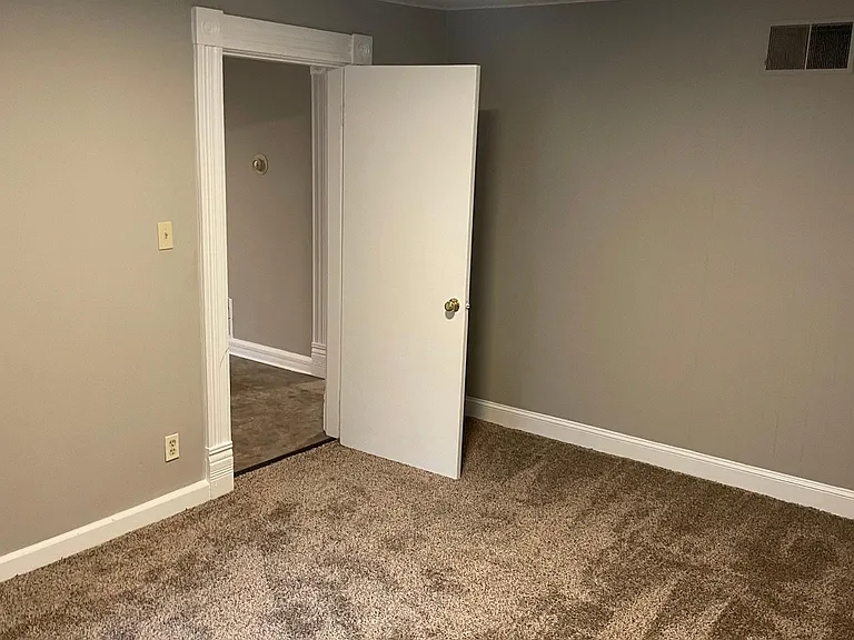 1011 Maupin Ave #1 — Photo 8