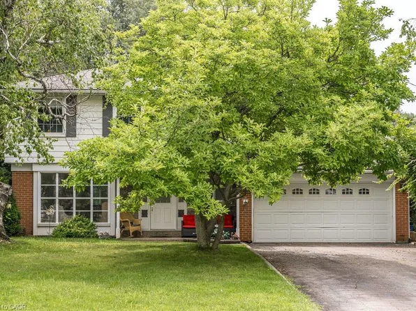 3130 Keswick Ct, Burlington, ON L7N 2J8