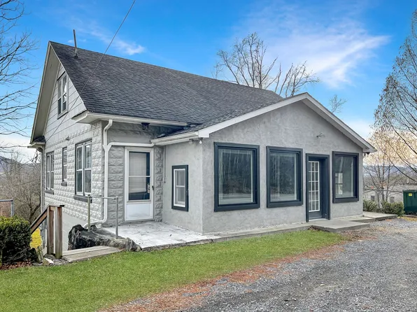 2435 Woodward Ave, 2435 Woodward Ave #3, Lock Haven, PA 17745