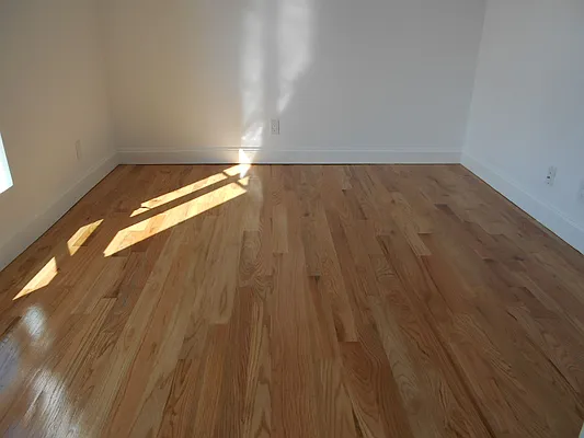 Rented by NY Space Finders Inc. | media 22