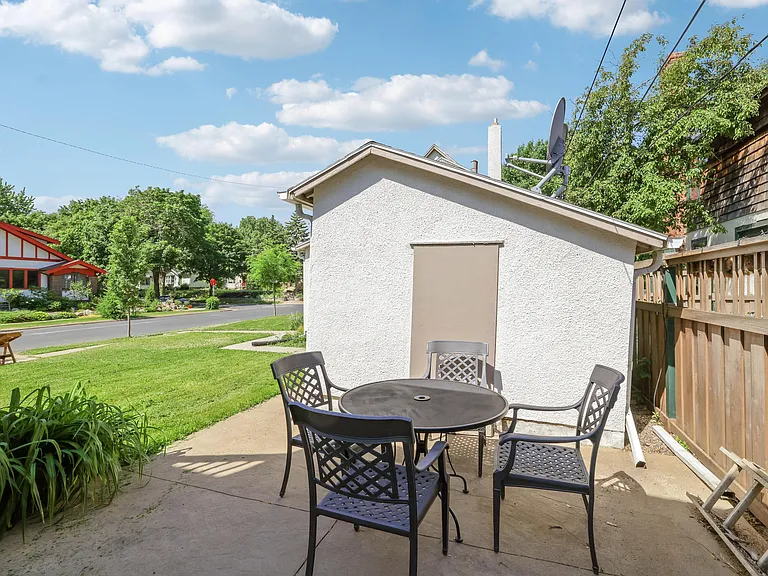 4647 Blaisdell Ave — Photo 12