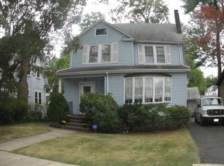 924-926 Edgewood Rd, Elizabeth, NJ 07208