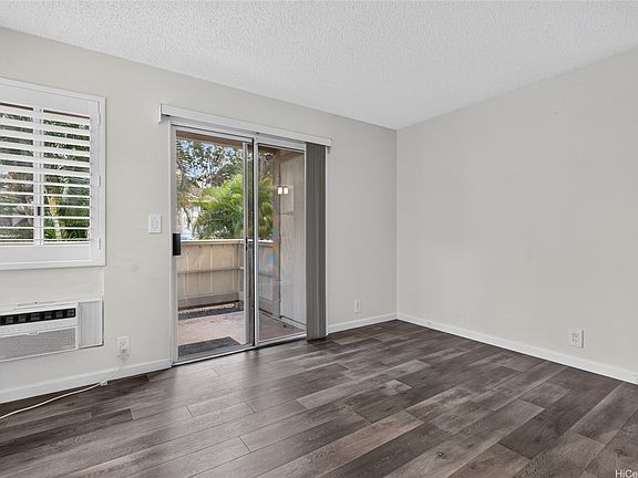 2nd image of 95-510 Wikao St APT M105