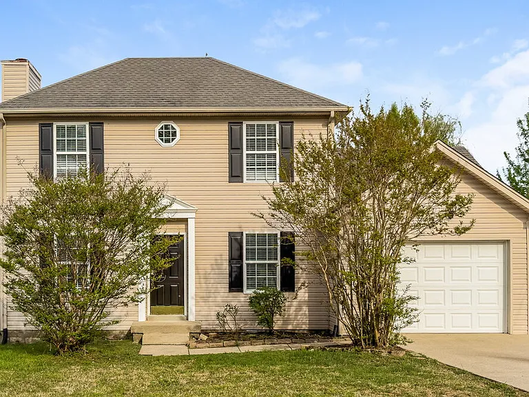 1435 Tuffnell Dr — Photo 1