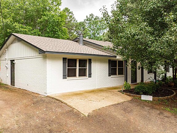 4th image of 387 County Road 2981