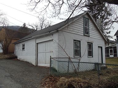 361 Fisher St South Williamsport Pa 17702 Zillow