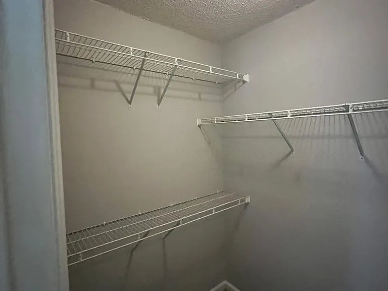 6057 Buxton Dr — Photo 21