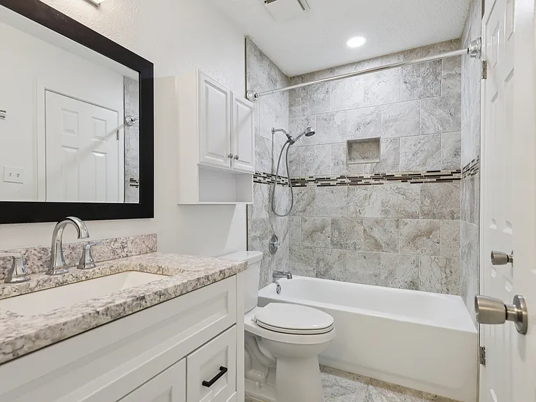 Wolfe Run Apartments — Photo 32