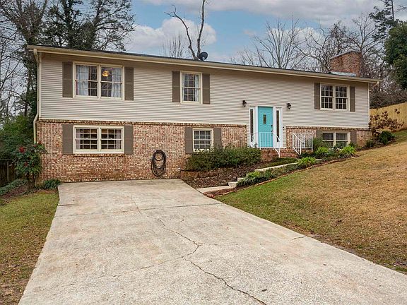 4th image of 1135 Empire Ln
