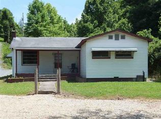 3590 Ford Rd, Hartford, TN 37753