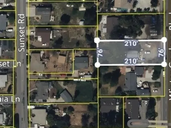 8246 Winter Gardens Blvd, Lakeside, CA 92040