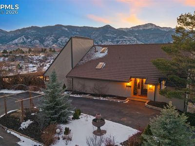 2190 Mesa Rd, Colorado Springs, CO, 80904