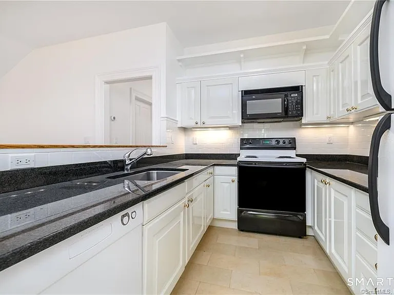 102 Ladder Hill Rd N #COTTAGE — Photo 9