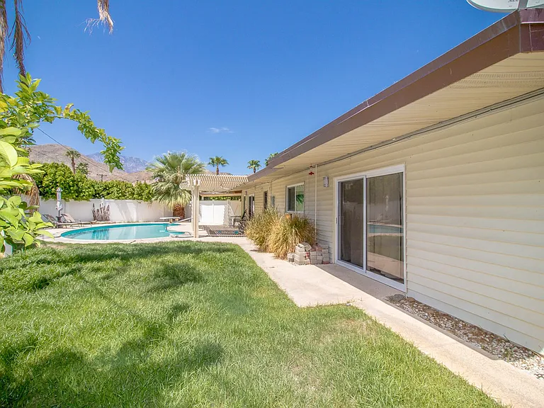 68177 Mountain View Rd — Photo 39
