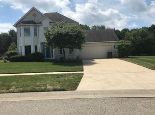 1781 Bragden Dr, Temperance, MI 48182