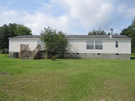 3rd image of 65 Fisher Cir