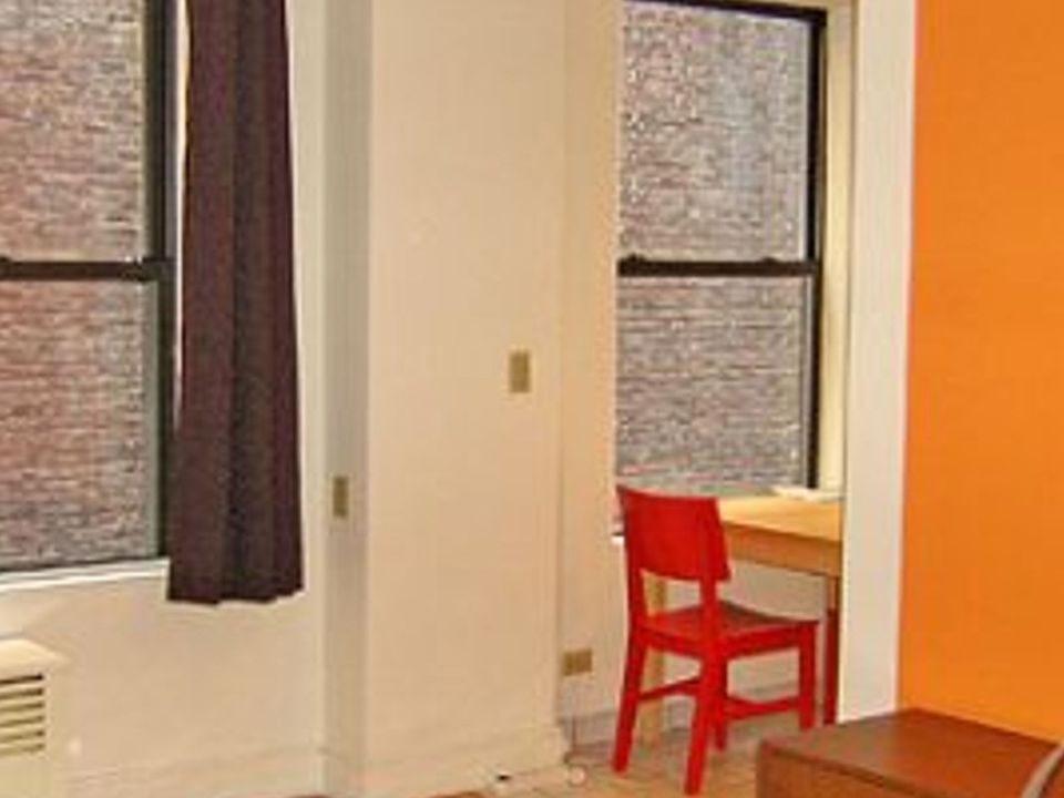 1st image of 155 E 91st St APT 5D