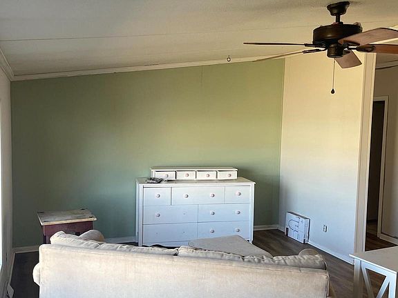 2nd image of 74 Frog Leg Ln