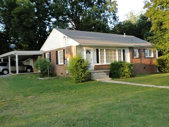 1st image of 209 Meadow Dr