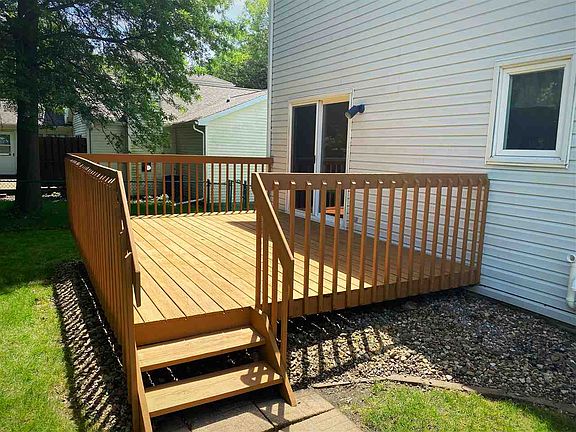 2nd image of 702 Birdsall Dr