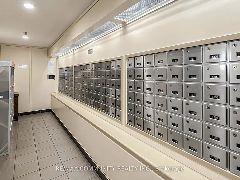 400 McLevin Ave #1410 — Photo 45