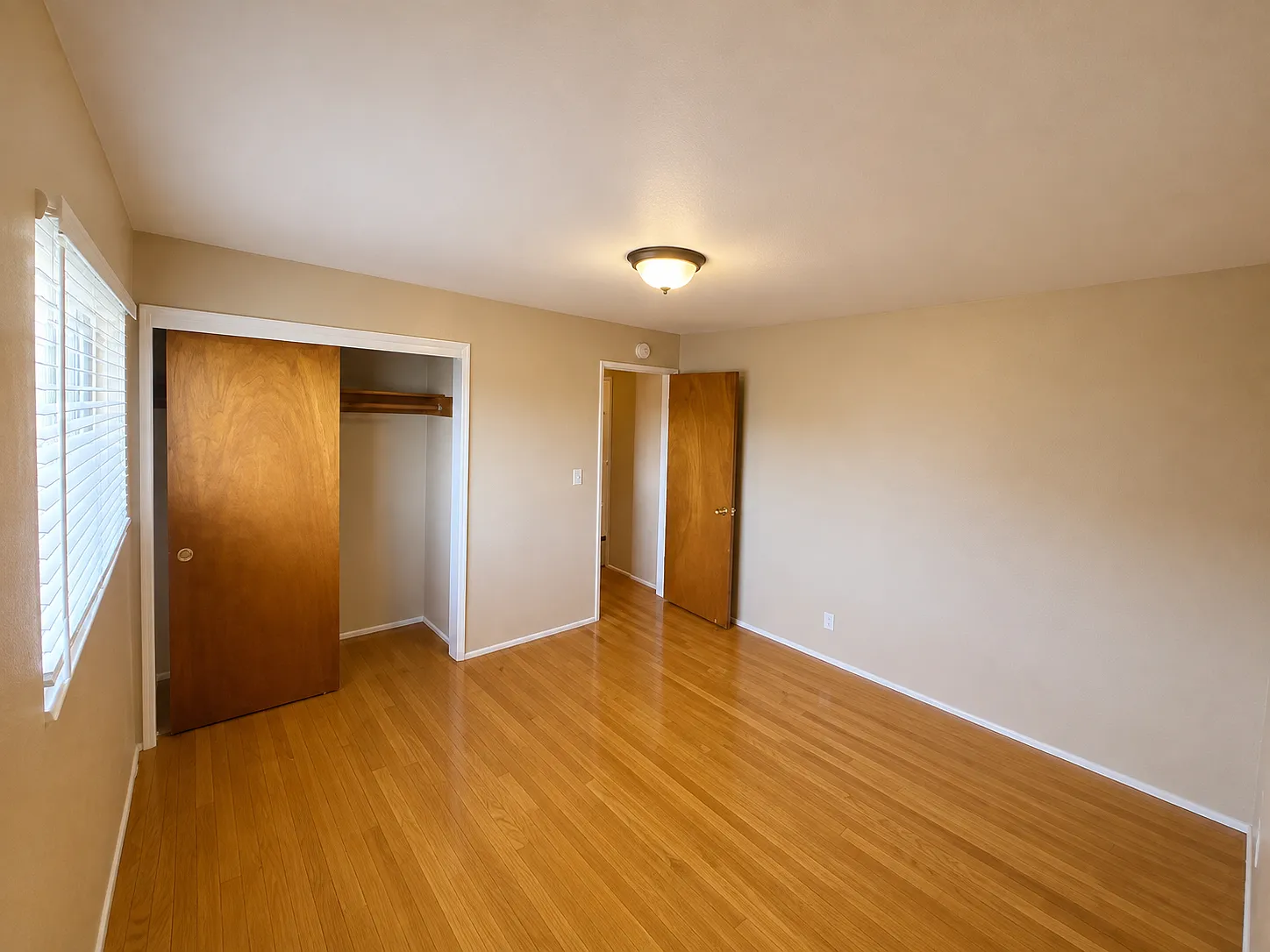 2 bed, 800 sqft, $2,795 — Photo 4