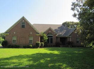 2174 McMaster Rd, Sarah, MS 38665