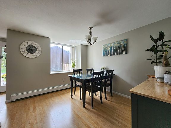 4th image of 55 Spring Cove Road