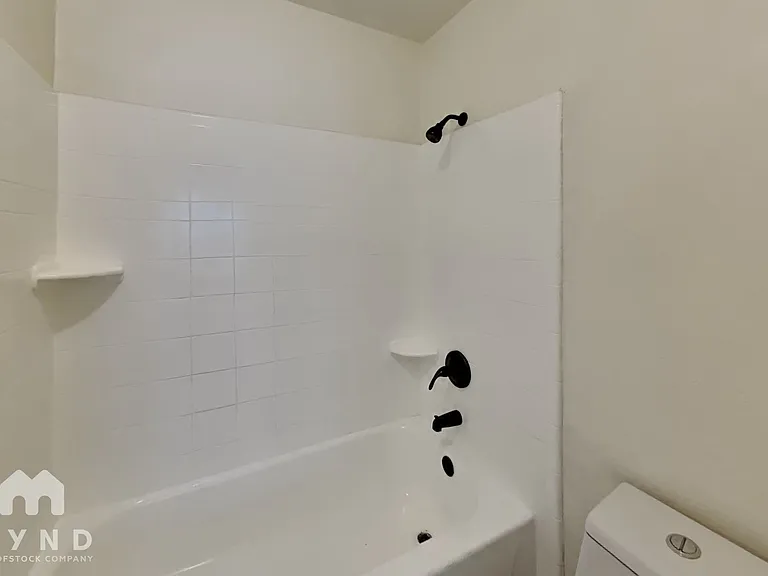 6708 Oriole Ct — Photo 14