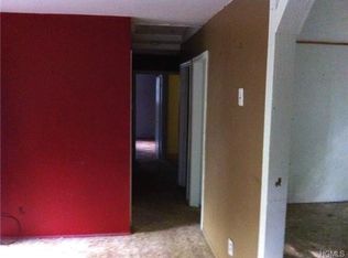 15 Overlook Rd, Woodbourne, NY 12788