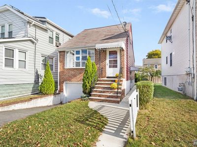 30 Arlington Blvd, North Arlington, NJ, 07031