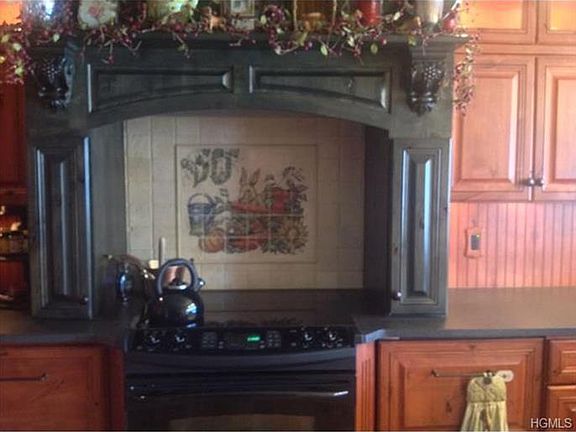 4th image of 404 Jersey Ave