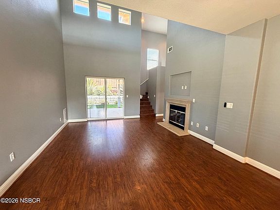 3rd image of 412 Penelope Ln