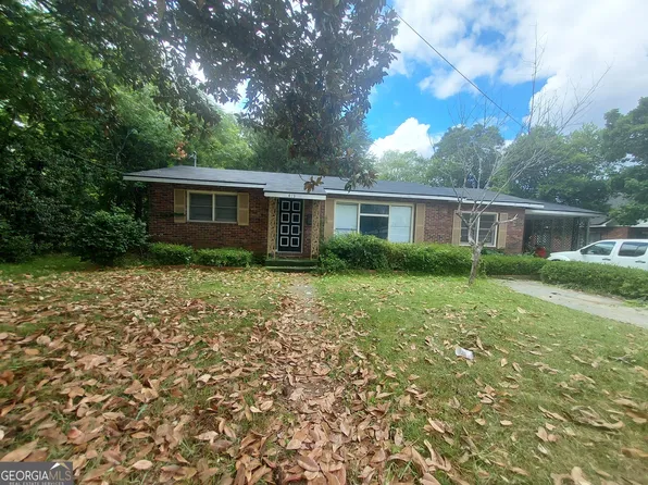 413 W Floyd St, Sandersville, GA 31082