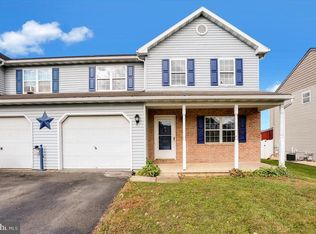 403 Grandview Dr, Fleetwood, PA 19522