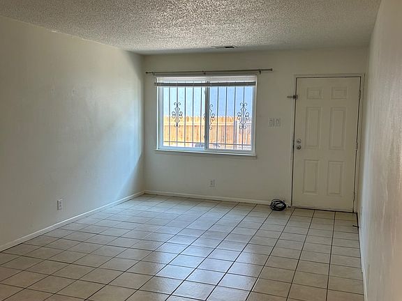 5th image of 440 Princeton Dr SE #1